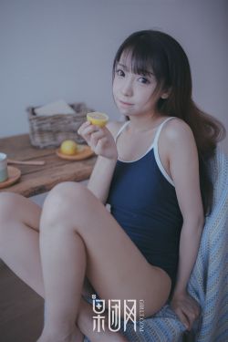 被美女强吻之后